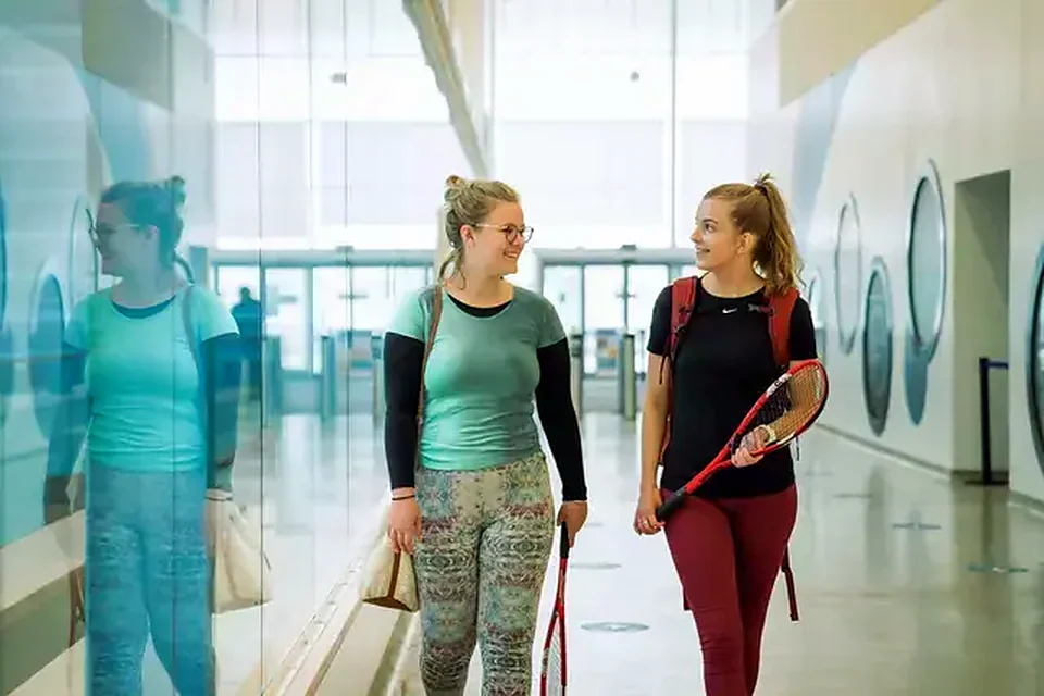 Students at ASV